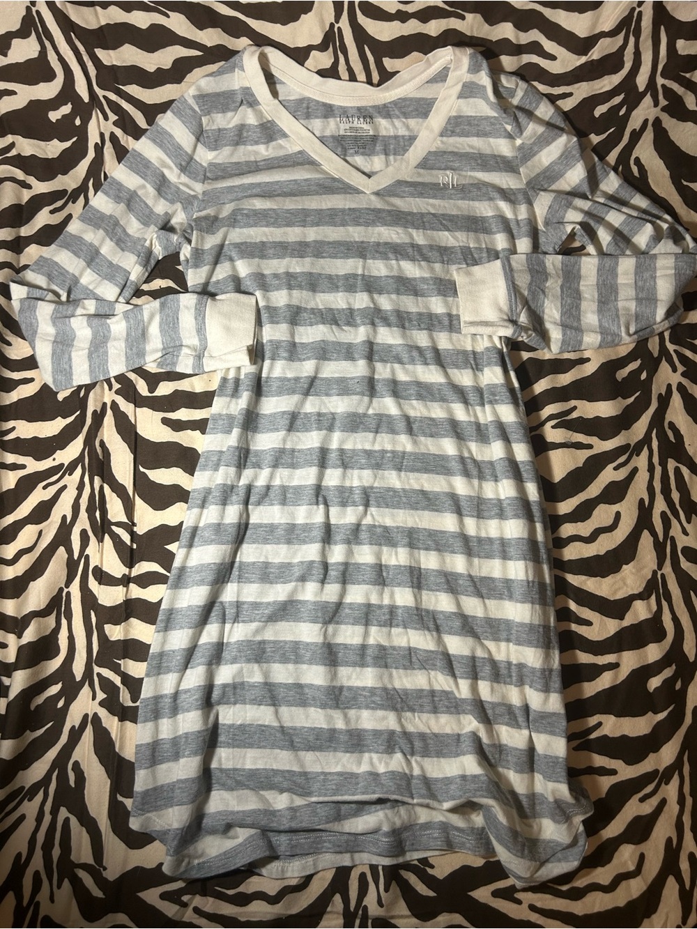 Lauren Ralph Lauren striped long sleeve sleep dress - Picture 3 of 3